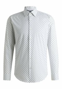 Lange mouwen shirt van lichtgrijze stof, met een geometrisch patroon van kleine blauwe vierkanten, een puntige kraag en een knoopsluiting aan de voorkant.