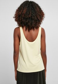 Urban Classics Top - softyellow