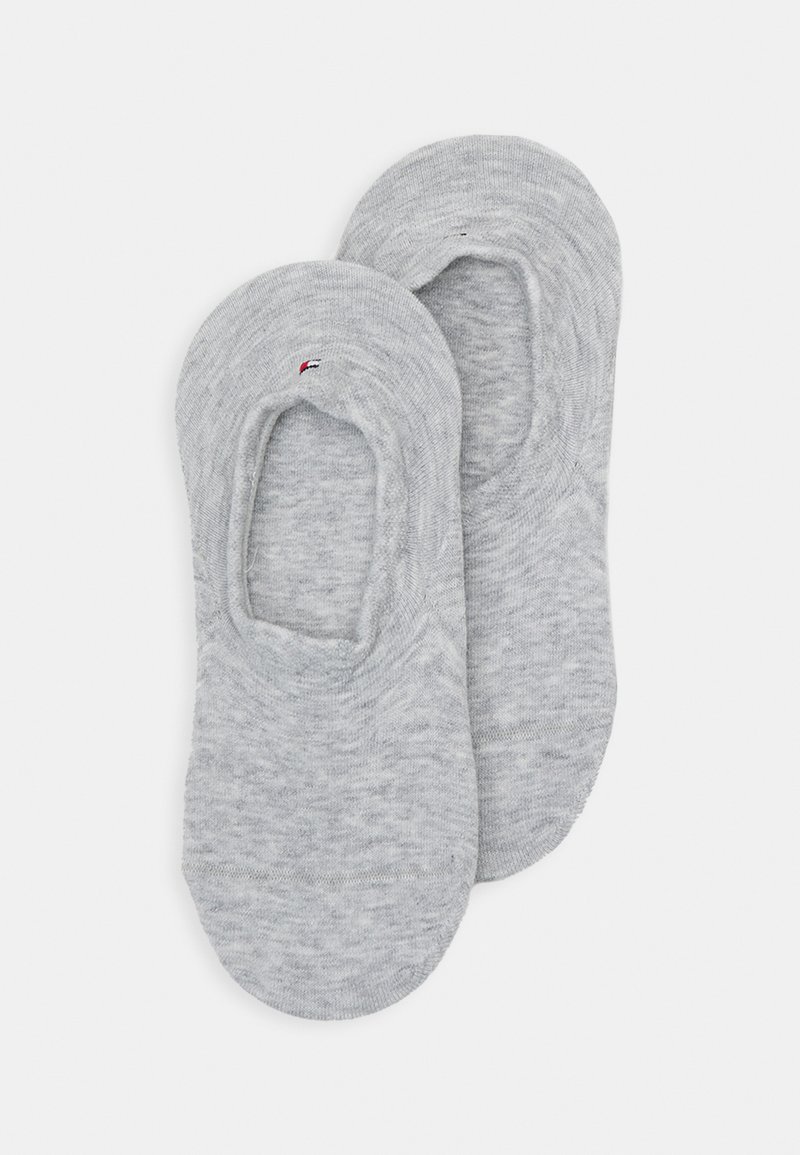 Γκρίζες κάλτσες no-show από μαλακό ύφασμα, με λεία υφή και διακριτό ριμπέ άκρο. Περιλαμβάνουν μια μικρή λογότυπο διακόσμηση.
