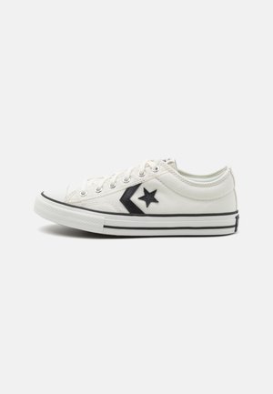 STAR PLAYER 76 FOUNDATIONAL UNISEX - Sneakers low - vintage white/black/egret
