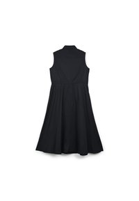 Schwarzes ärmelloses Kleid mit Kragen, tailliertem Bund und ausgestellt Rock. Hergestellt aus glattem Stoff, bietet es ein einfaches, elegantes Design.