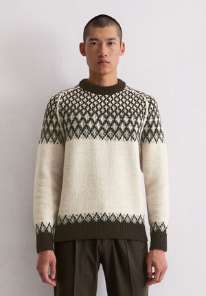 CREW NECK JACQUARD MODERN NORWAY HEAVY WEIGHT - Džemperis - gray silk