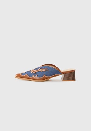 SCENTRA - Mules à talons - tan/blue