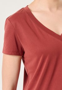 Jimmy Key AMAZING - T-shirt basic - brown