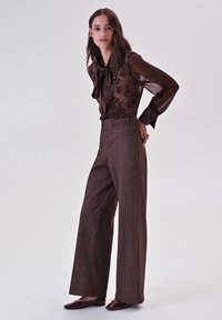 Rinascimento Broek - brown