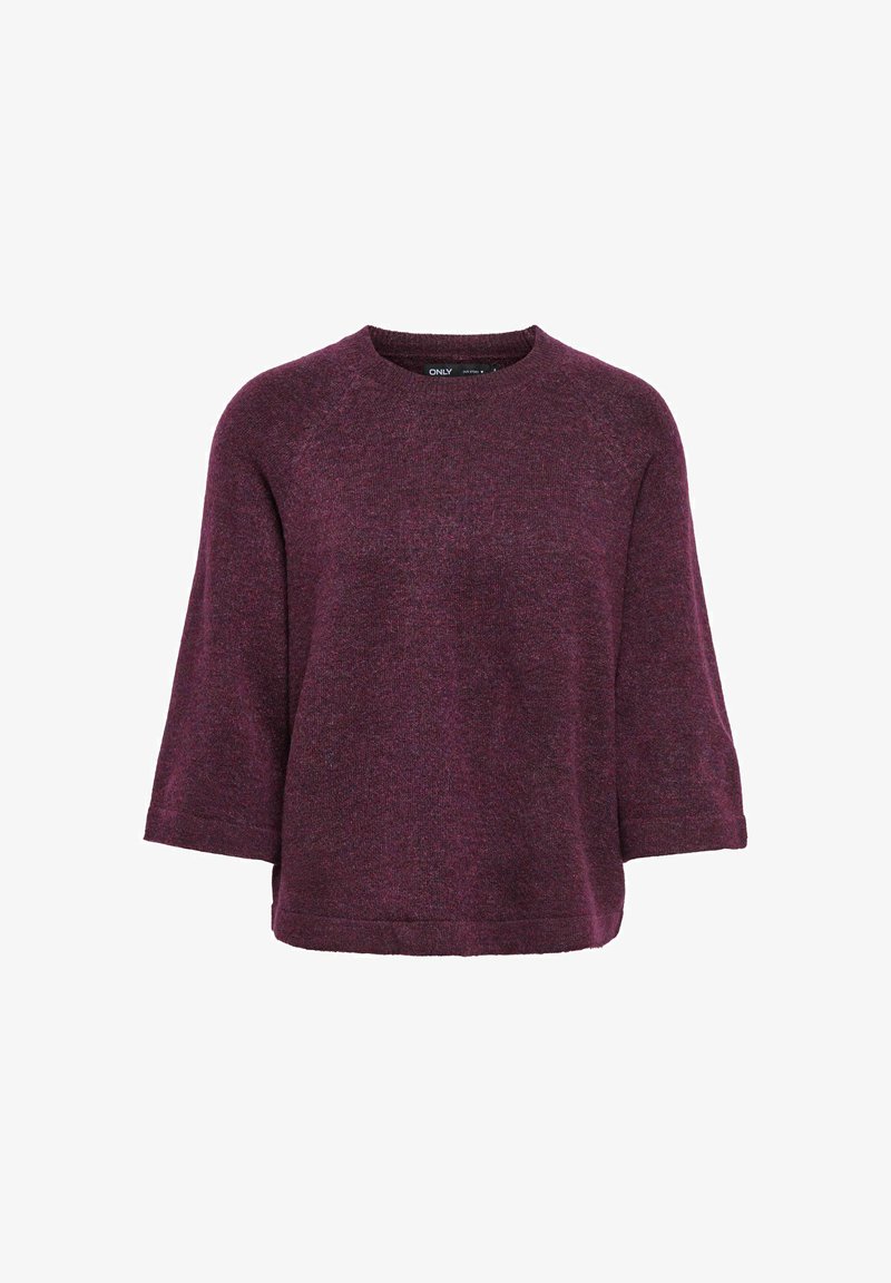 Pull en maille violet foncé avec une coupe ample, manches trois-quarts et encolure ronde.