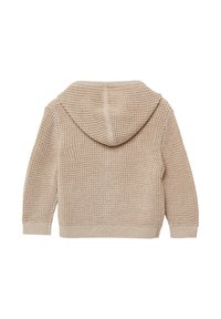 Beige gestrickter Pullover mit Kapuze, der ein strukturiertes Muster und gerippte Bündchen sowie Saum aufweist. Mit einem lockeren Schnitt und nahtloser Verarbeitung entworfen.