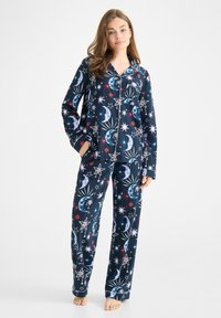 Chelsea Peers SET - Nattplagg set - navy