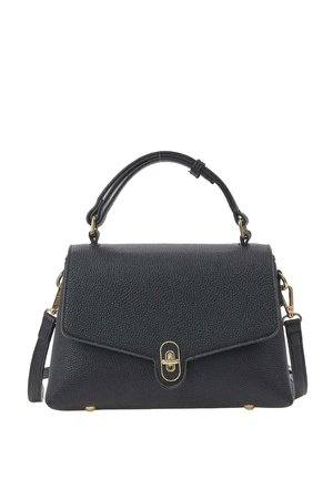 Bolso de mano de cuero negro texturizado con asa superior, cierre giratorio dorado y correa de hombro desmontable sobre fondo blanco.