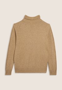 Pull-over beige à col roulé avec des bords côtelés et des poignets, fabriqué en matériau doux, présentant une texture lisse et une coupe structurée.