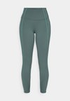 ONE 7/8 TRIM - Retuusid - vintage green/bicoastal/black