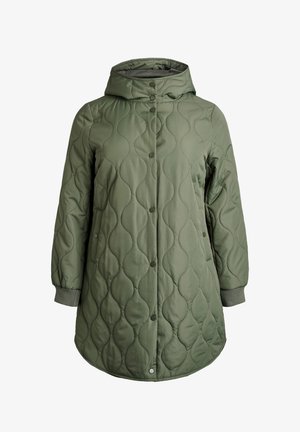 Puhastena zelena jakna z kapuco, opremljena z gumbi na pritrditev, elastičnimi manšetami in bočnimi žepi. Gladek material in zaobljen vzorec.