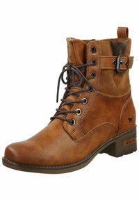 Bottine en cuir marron avec un bout rond, un laçage à l'avant et un détail de boucle. Présente une finition texturée et un talon bloc bas.