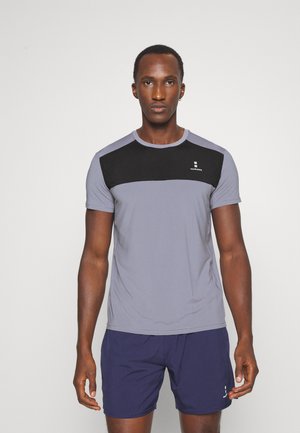 MENS PERFORMANCE TEE - T-shirt print - grey/black