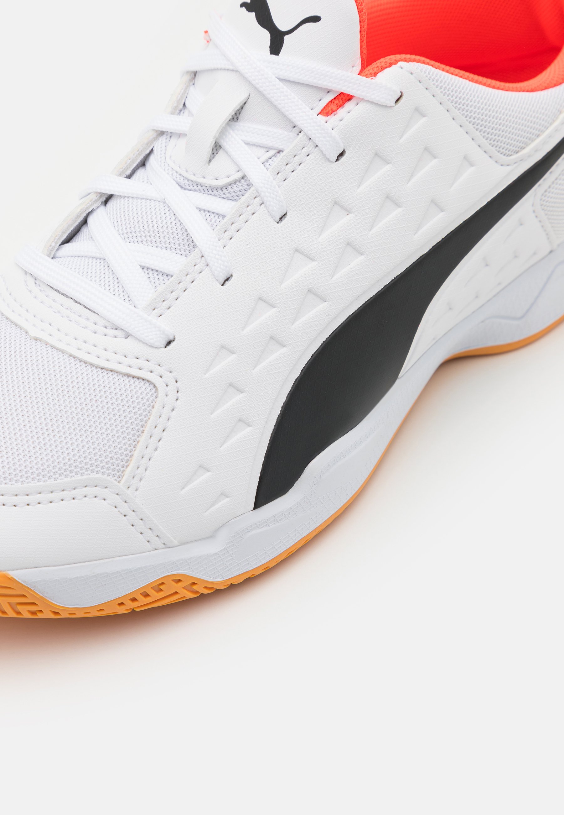 Puma AURIZ UNISEX - Handbalschoenen - white/red blast/wit - Zalando.nl