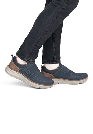 Rieker, RIEKER SLIPPER B1854 - Slip-ons - blue