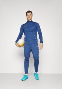 Nike Performance M NK DRY ACD21 TRK SUIT K - Fato de treino - mystic navy/white