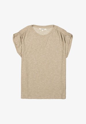 Camiseta beige clara hecha de una tela suave y texturizada. Presenta un escote redondo y mangas sueltas y fruncidas para un ajuste relajado.