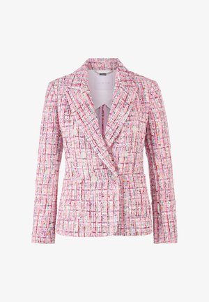 Vaaleanpunaisesta tweed-kankaasta valmistettu kaksirivinen bleiseri, jossa on monivärisiä sävyjä, viistolla kauluksella ja läpinäkyvillä nappikoristeilla. Kankaan pintastruktuuri on teksturoitu.