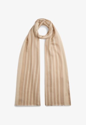 Bufanda beige con franjas verticales alternas anchas y estrechas, hecha de un tejido suave y ligero, con bordes deshilachados.