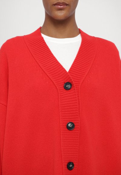 STAND STUDIO OVERSIZED CARDIGAN - Casaco de malha - raspberry red
