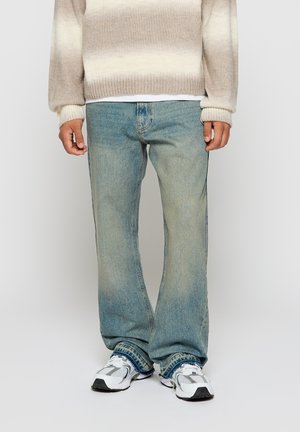 FLARED OPEN HEM - Flared Jeans - azure blue