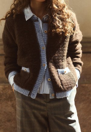 Culture, CUGILAN - Gilet - brown blue