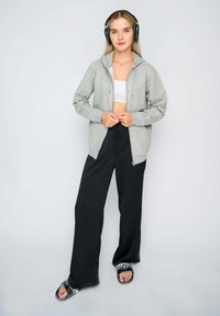 Mira Paris ARROW BACK EMBROIDERY CLASSIC  - Cipzáras pulóver - grey