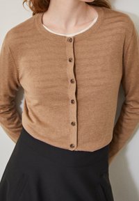 Selected Femme Kardigan - tan