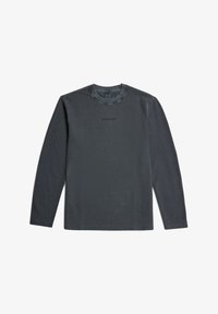 Unselected, salute gd