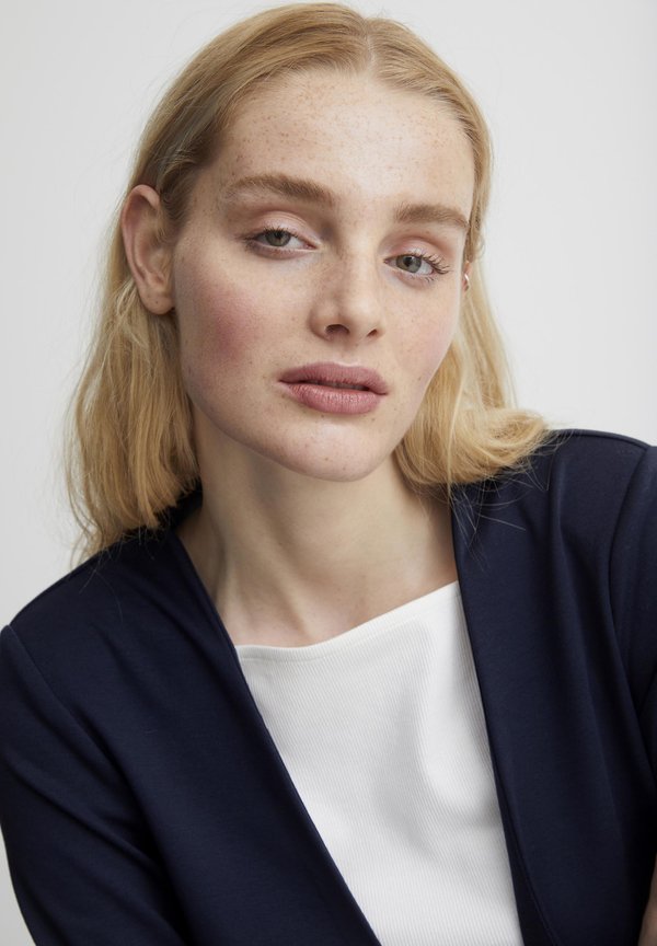 IHSIMONSE - Short coat - total eclipse4