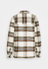 Fleece skjortejakke med et ternet mønster i hvid, brun og orange, med knaplukning foran og lange ærmer. Vist fra bagsiden.