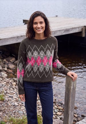 Cecil, LIGHTWEIGHT KNIT SWEATER WITH ARGYLE PATTERN - Pullover - truffle brown
