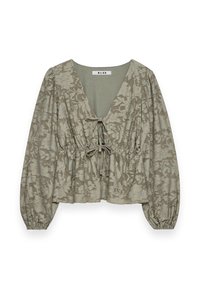 Olivgrön blus med blommönster, V-ringning, justerbar knytning framtill, rynkad midja och långa puffärmar med elastiska manschetter.