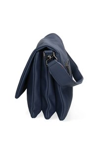 Borsa in pelle blu navy con finitura testurizzata, caratterizzata da un design piegato, tracolla regolabile e una tasca con zip.