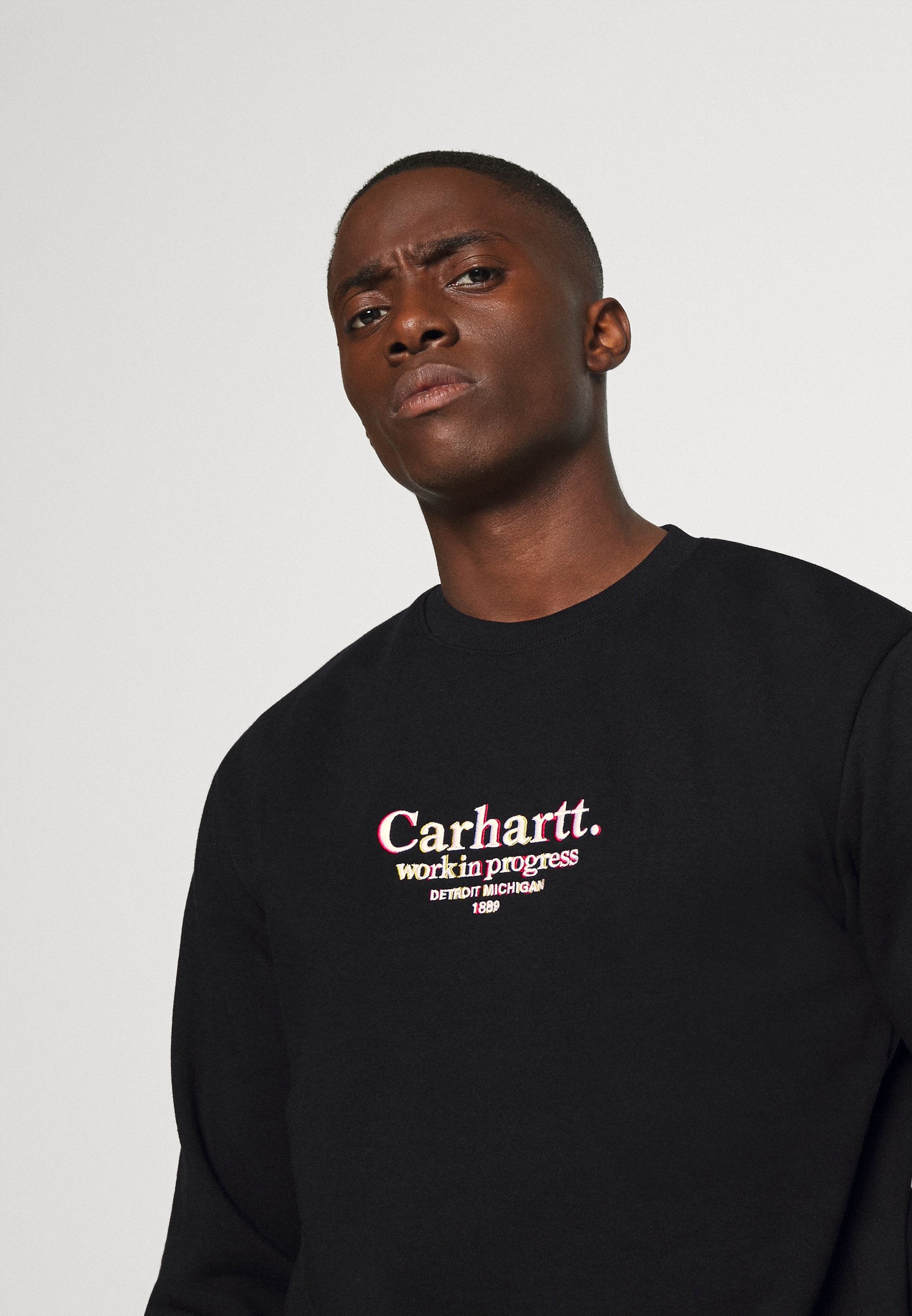 carhartt commission sweatshirt