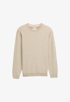 Beige långärmad stickad tröja med rundad halsringning, ribbade ärmslut och nederkant, visad mot en enkel vit bakgrund.