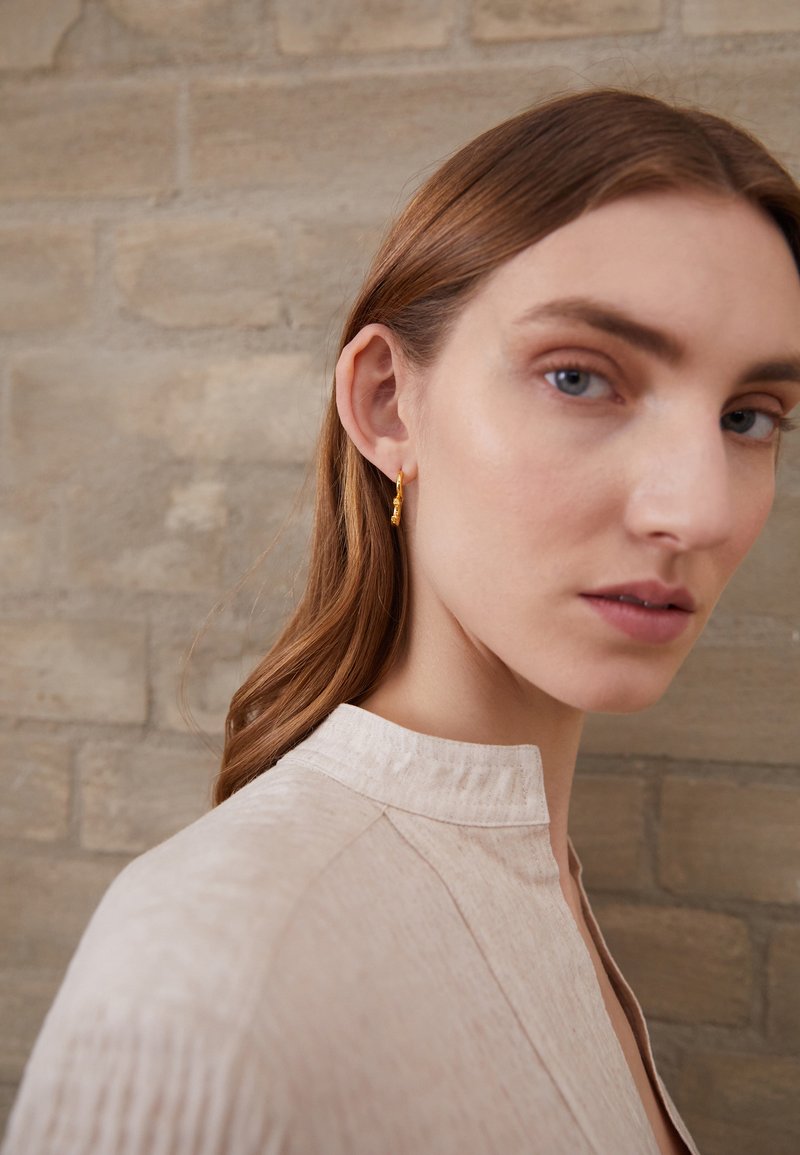 Damen Schmuck | Maria Black TULA EARRING Ohrringe gold-coloured/goldfarben - JG63431 Damen Schmuck | Maria Black TULA EARRING Ohrringe gold-coloured/goldfarben - JG63431