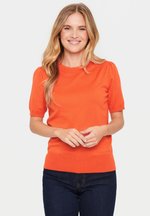 MILA – T-shirt basic – tigerlily