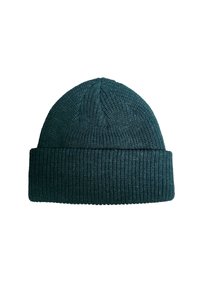 Berretto lavorato a maglia color teal con risvolto a coste e motivo testurizzato, progettato per offrire calore e comfort.