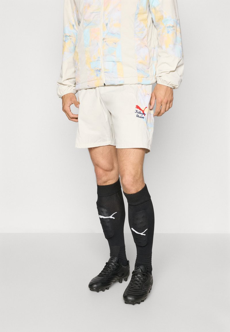 Puma KIDSUPER RBS TRAVEL SHORT - Klubové oblečení - elektro blue/frosted ivory