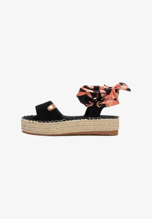 Refresh, Alpargatas - black