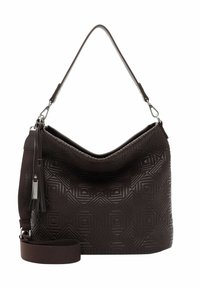 Borsa a spalla in pelle marrone scuro con motivo geometrico a trapunta, tracolla staccabile e zip con nappina su sfondo bianco.