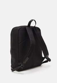 Marimekko ZIP TOP BACKPACK SOLID - Reppu - black