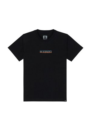 Czarny bawełniany T-shirt z małym, wielokolorowym logo "DC Shoes Co" na piersi. Klasyczny fason z okrągłym dekoltem i krótkimi rękawami.