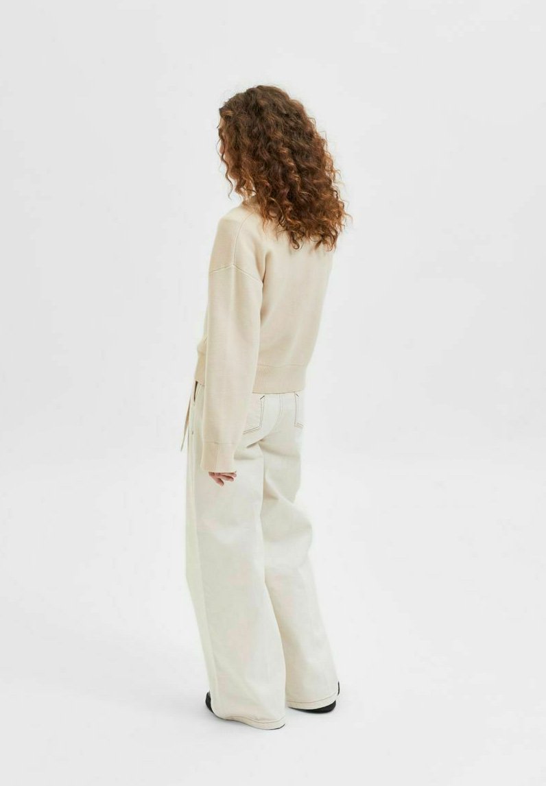 Damen Strickjacken | Selected Femme GEMÜTLICHE Strickjacke sandshell/offwhite - GQ50332 Damen Strickjacken | Selected Femme GEMÜTLICHE Strickjacke sandshell/offwhite - GQ50332