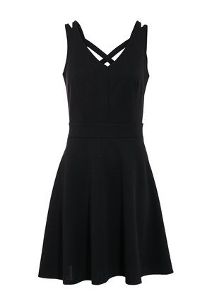 Robe noire sans manches avec taille cintrée, jupe évasée et bretelles croisées au décolleté en V sur fond blanc uni.