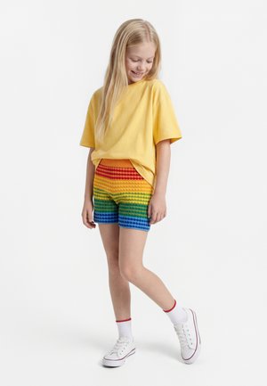 N°21 Rövidnadrágok - multicolor rainbow