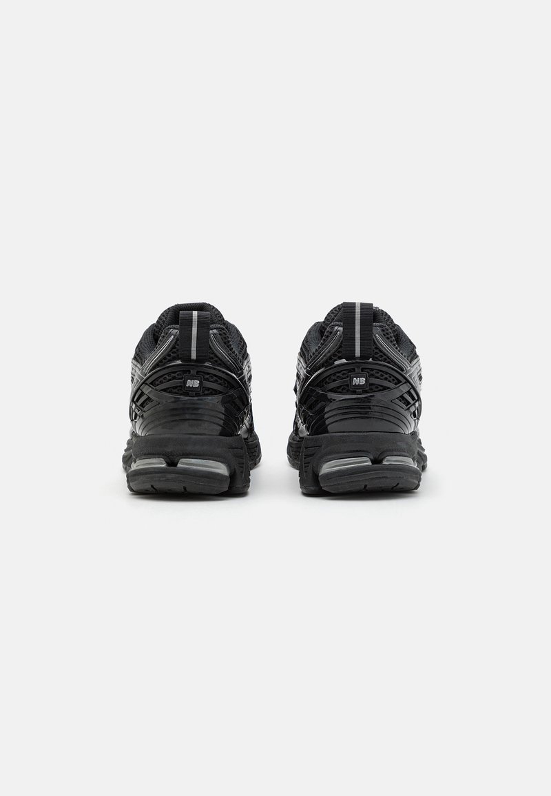 New Balance M1906REU UNISEX - Sneaker low - black/schwarz - Zalando.de