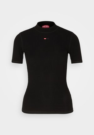 Top negro de manga corta hecho de tejido acanalado, con un cuello alto y un pequeño logo rojo de Diesel en el pecho. Textura suave y forma ajustada.